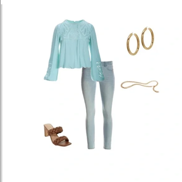 Lace Inset Blouson Knit Top COLOR : Airy Blue Size sizeXS - Picture 6 of 8